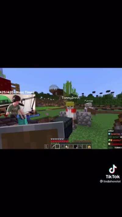 they ain’t best friends at this point they’re brothers🥺