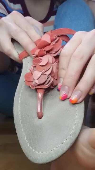 Sandals, oily feet and dirty talk. You're very welcome 😈💖