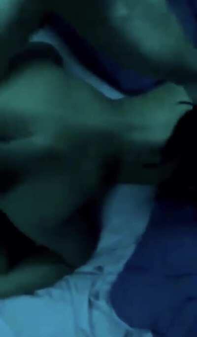 Clapping some 18 y/o cheeks 🤤