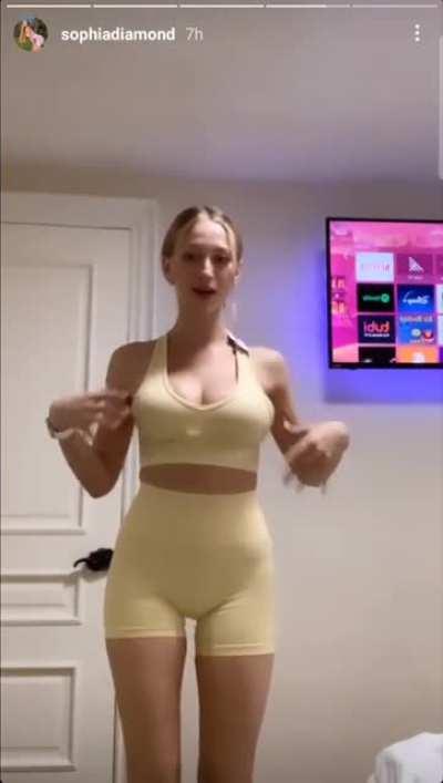 I can't, I just can't.......