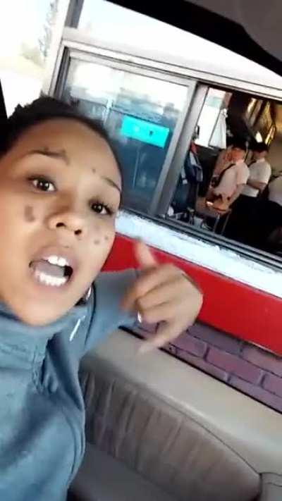 Influencer and full-time blogger has meltdown at McDonald's drive-thru over