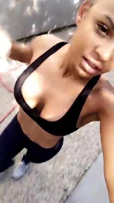 Snapchat - Christina