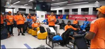 Virat Kohli wins best fielder of the match award in the dressing room