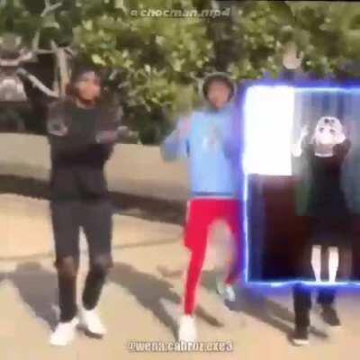 No sé de dónde saque esto pero está buena la rola