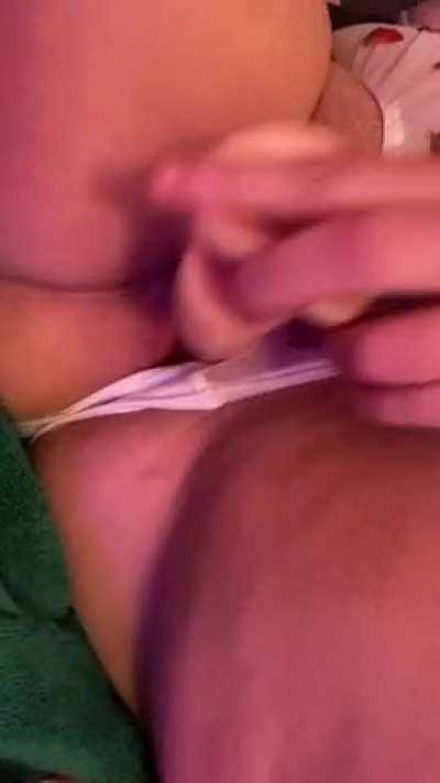 Let me soak your face? 💦