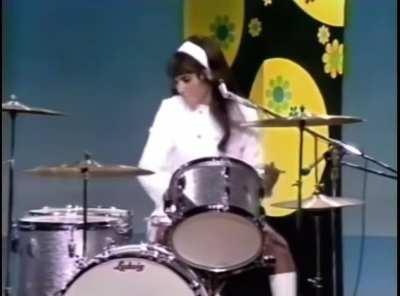 A drum solo by 18-year-old Karen Carpenter from 1968.