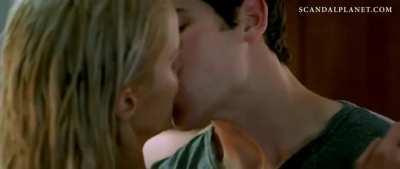 Isabel Lucas hot sex scene