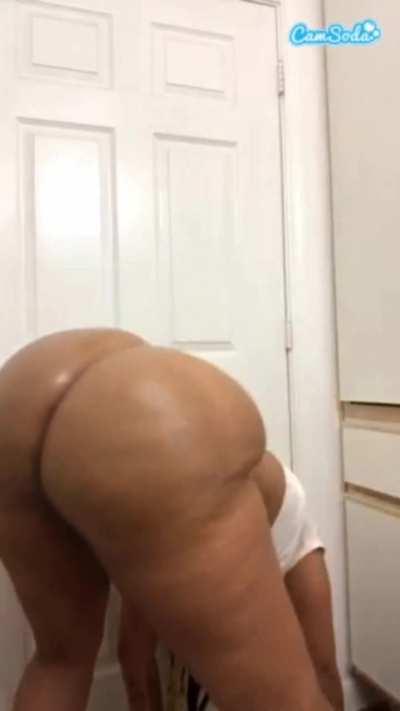 Bend it over, touch ya toes