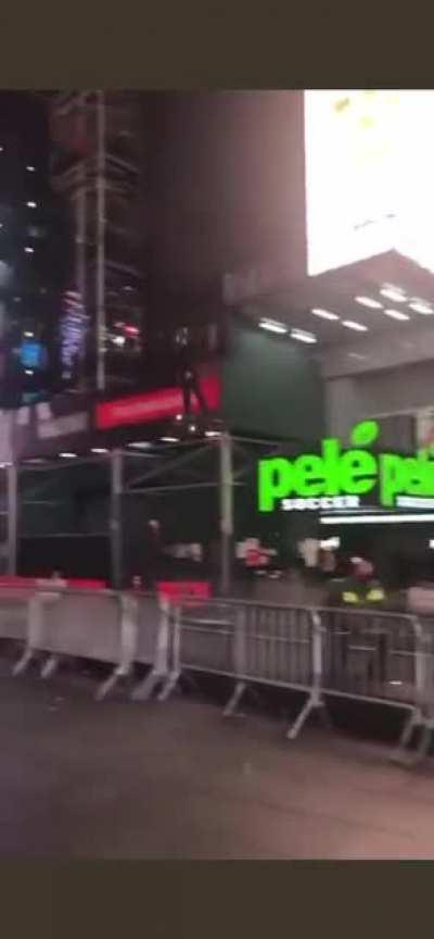 Crash Bandicoot bonus round in real life.