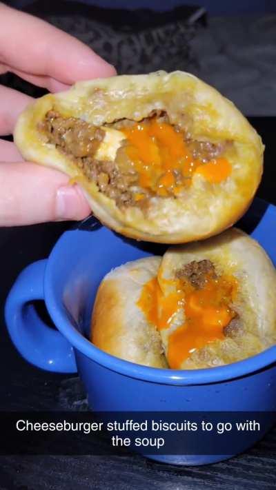 Cheeseburger stuffed biscuits 