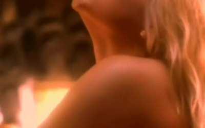 Anna Nicole Smith - To the Limit (1995)