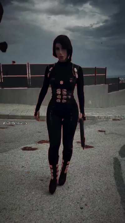 Alice activada ☣️ ¿Os gustaría ver más del cosplay!?