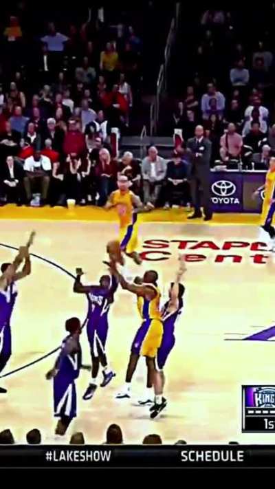 Kobe wasn't feel like passing 🤯