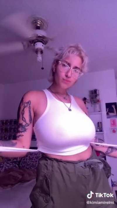 See through before reduction (@kimiamirelmi)