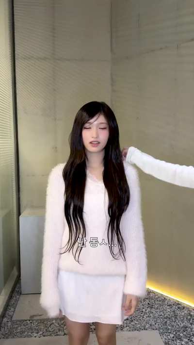 251026 IVE Official TikTok Update with Yujin & Leeseo