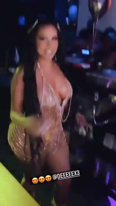 queen of the night❤