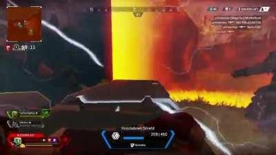 Probably the dirtiest final circle I’ve ever played in. 2000000 IQ play from Lifeline with her final breath. No idea how Wraith didn’t end this.