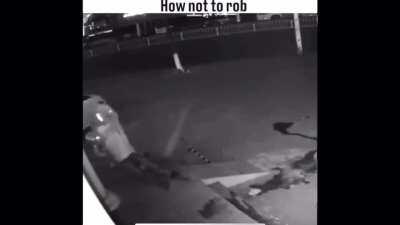STJFH: How not to rob 101