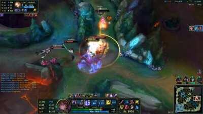 Actual 1v5 Irelia Pentakill. Could of played it better but probably my best league play ever.