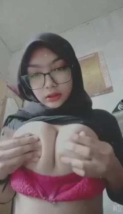 She's so hot with glasses.