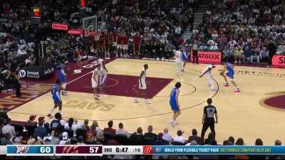 [Highlight] Chet Holmgren puts on an impressive two-way performance in the thunder win! - 16 PTS (5/9 FGM), 13 REB, 7 BLK