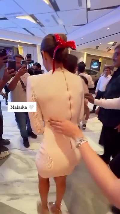 Malaika Arora Hot 🤍