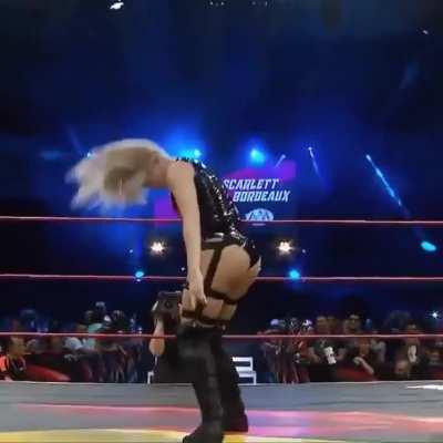 Scarlett bordeaux (impact)