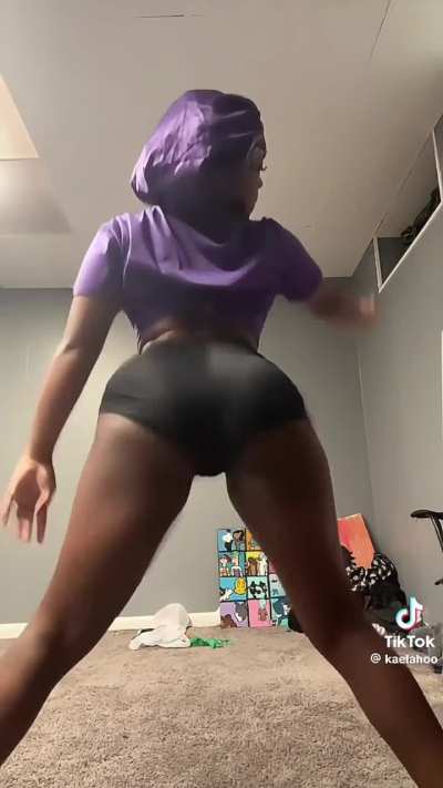 Black thot goin crazy