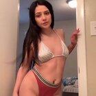 Issahannahbug shaking it