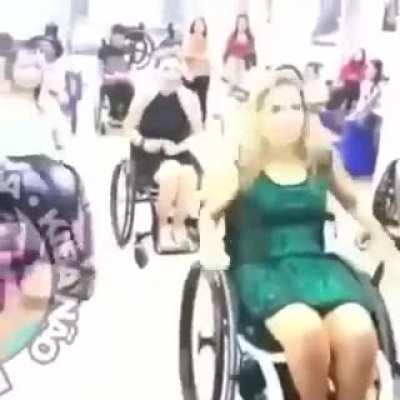 HUEstation - Video #6603