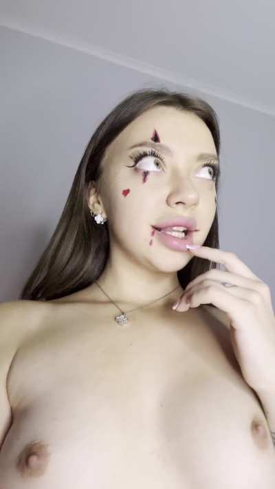 im a very funny clown