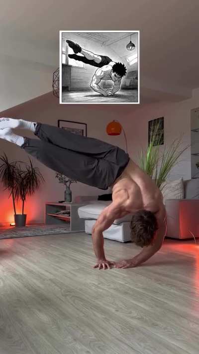 When a calisthenics athlete tries anime poses 🤯