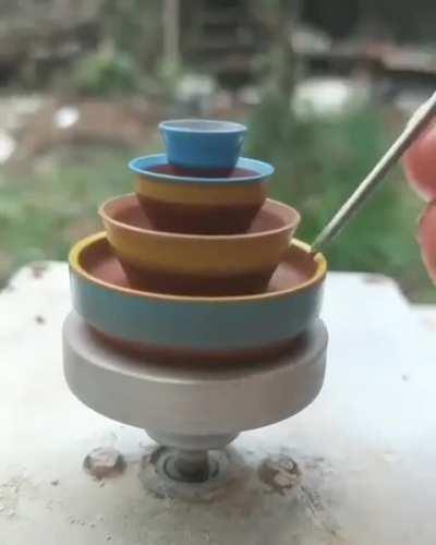 What is this? Pottery for ants?!