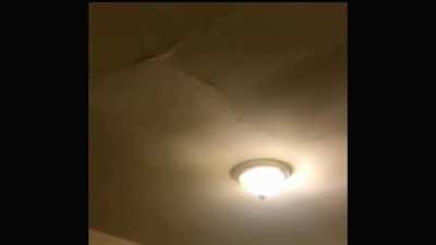 üst kata yeni evli çift taşındı her gece her gece uyuyamıyorum artık ya