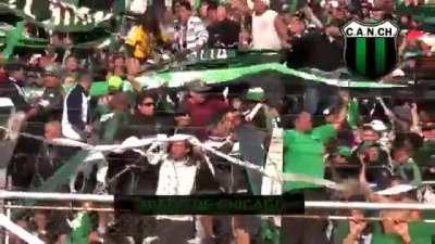 The best Argentina can offer: las hinchas y sus distinguidas mujeres 😉😍🍆💁‍♀️