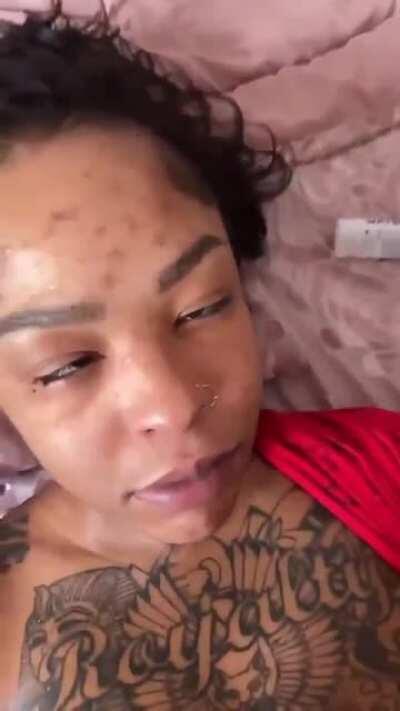 She getting that dope 🍆