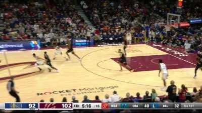 [Highlight] Cross-court pass to Strus for the layup, followed by a diving steal by LeVert and a Strus transition dunk (h/t u/eldenruby, u/moodyfloyd)