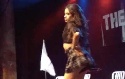 Camila in skirts is my favorite look of her.... Fuck