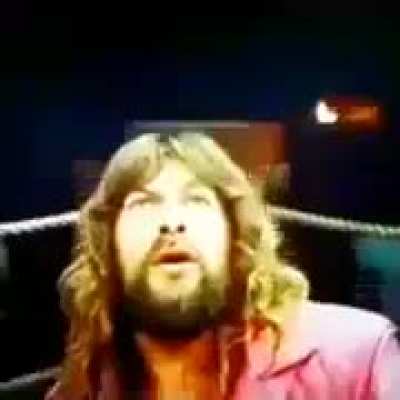 I slept during a car ride with my family and this thing flashed in my eyes for a few seconds and i woke up,almost forgetting what did i just saw