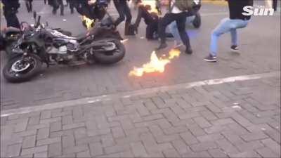 cs separatist on a protest