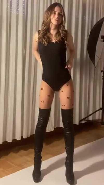 Sophie in slow-motion