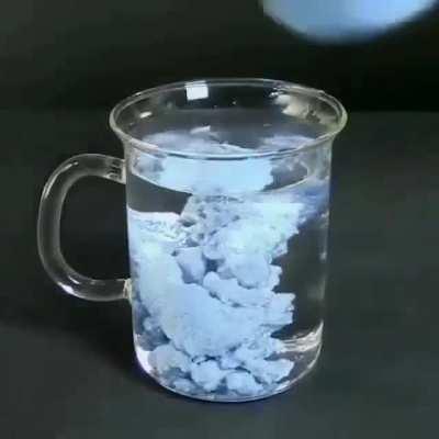 Hydrophobic sand in water