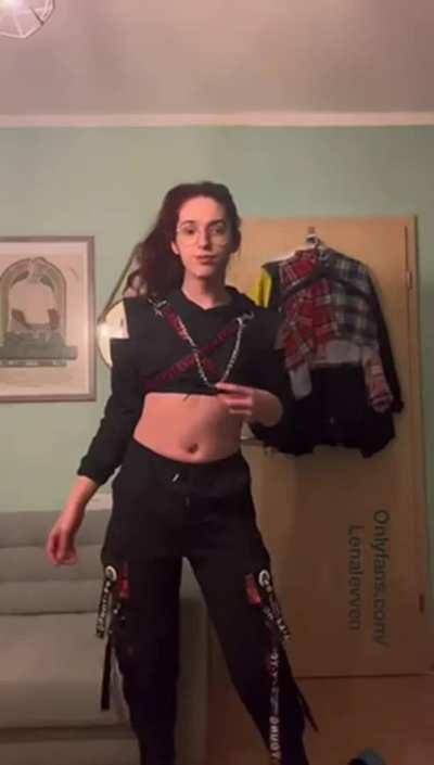 [Reddit] could anyone help me out with my little problem?