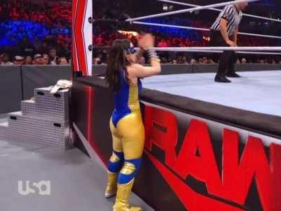 NIKKI ASH has such a juicy booty 🤤