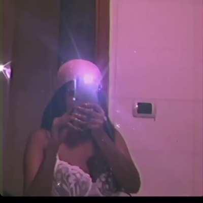 We got many fire girls in Addis🇪🇹 down for Hookup. DM📩