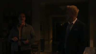 Howard's death scene with tiktok music :)