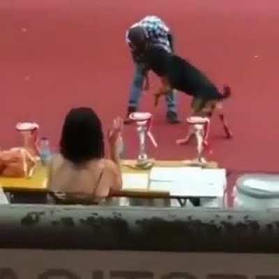 Really Don't Think That is His Dog....