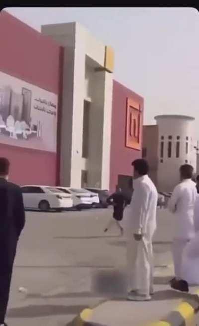 Guy attempts to kick another guy, doesn't go well for him.