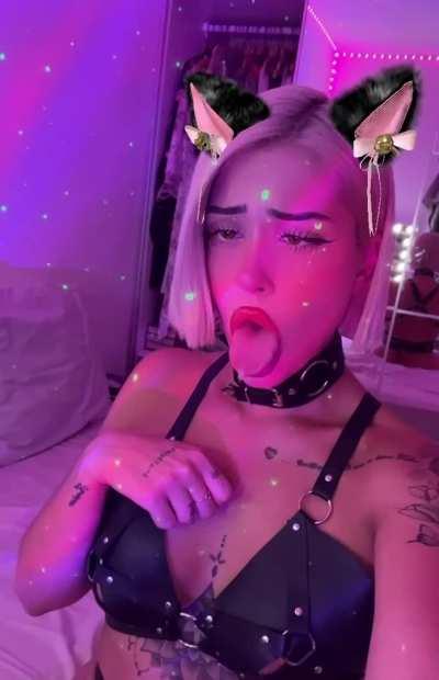 Ahegao for you, cumhot for me 🤤 visit me 💋