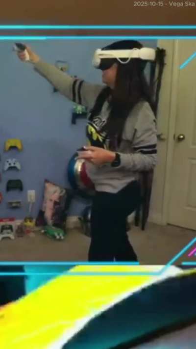 So much to pay attention to...